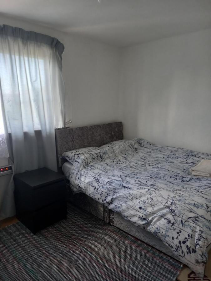 White House In Edinburgh, 2 Bedroom Good Location Экстерьер фото